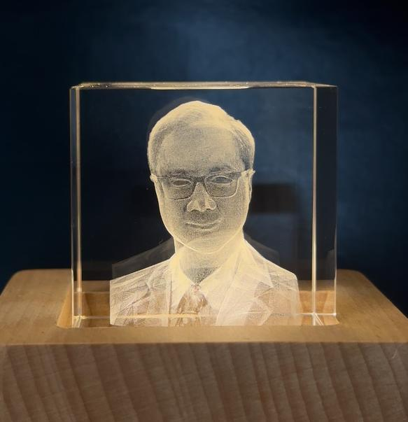 Crystal inner engraving 