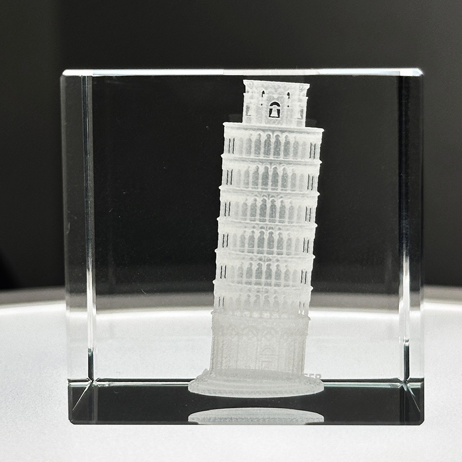 Crystal inner engraving 