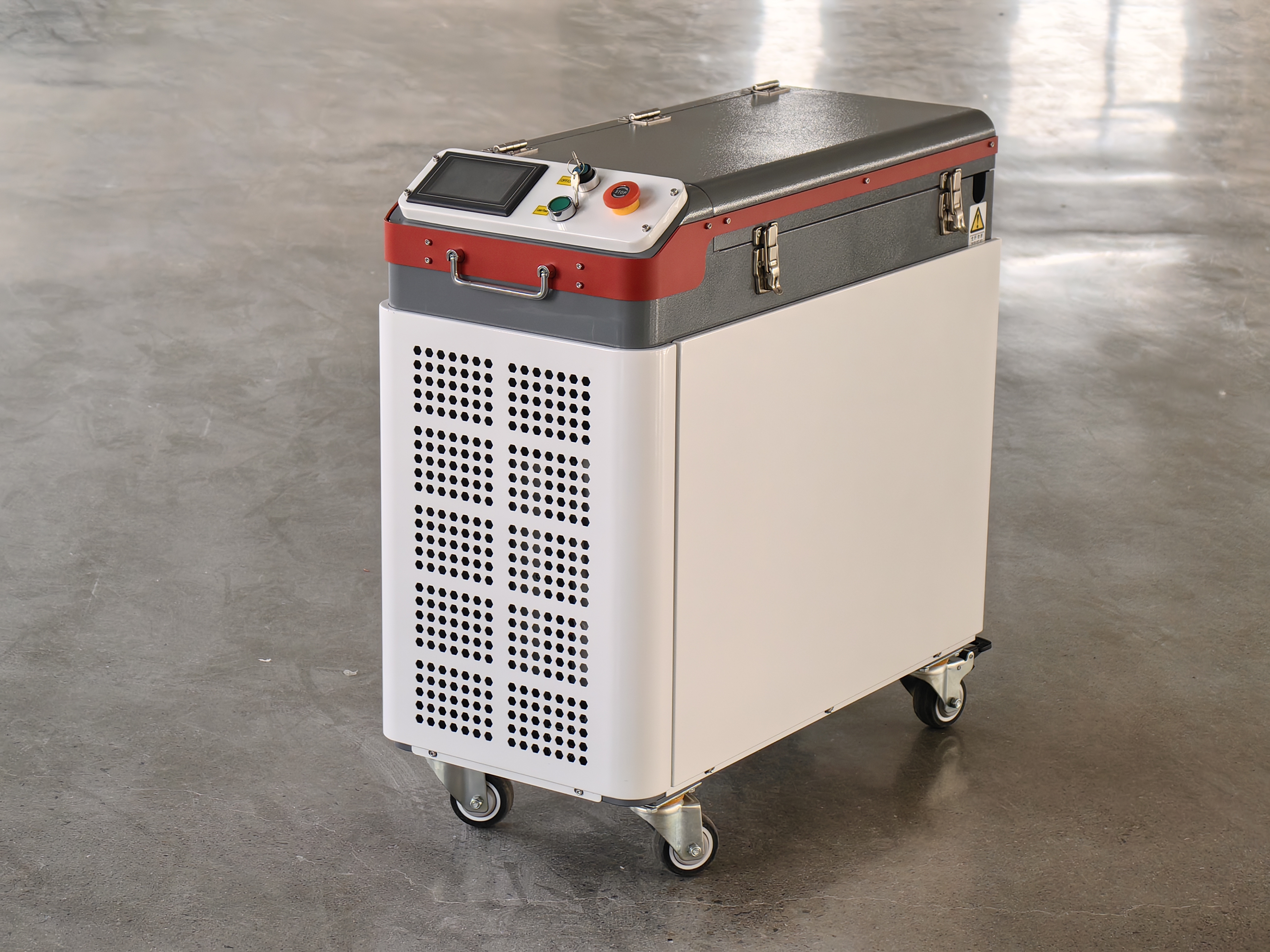 Continuous Laser Cleaning Machine handling large areas